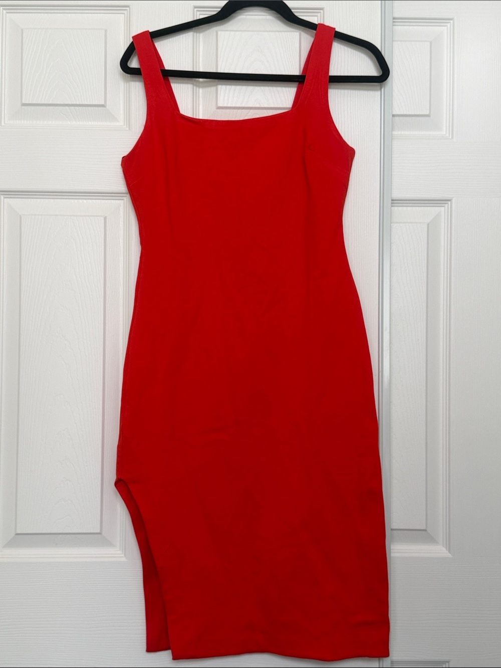 Do+Be Red Sleeveless Square-Neck Bodycon Dress